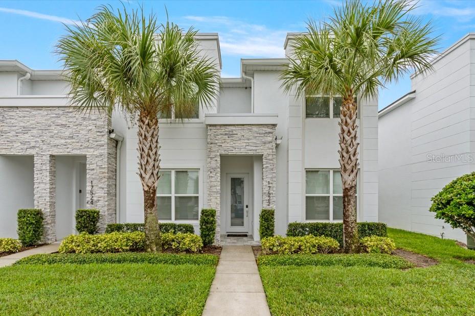 listing main picture