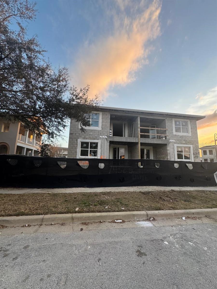 listing main picture