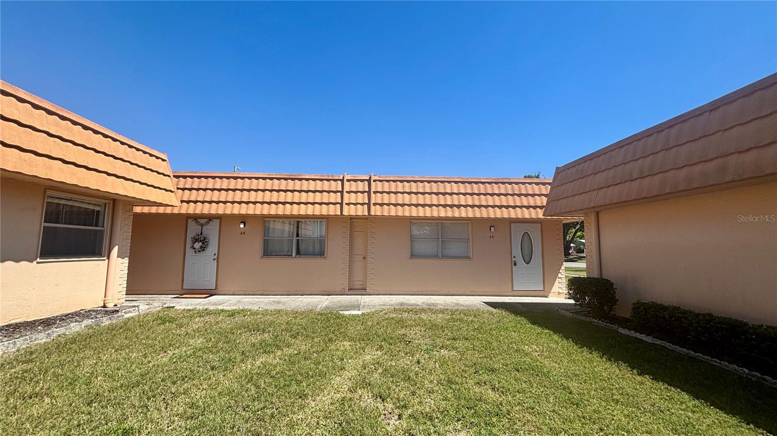 listing main picture