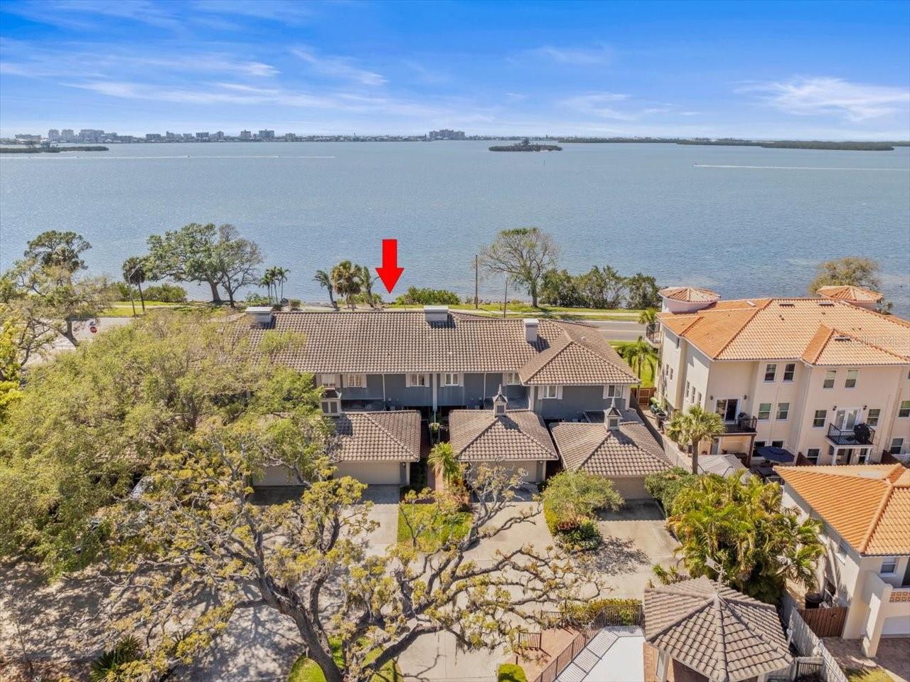 listing main picture