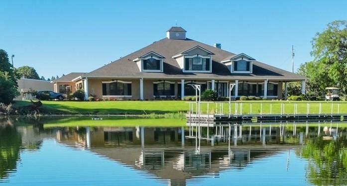 listing main picture