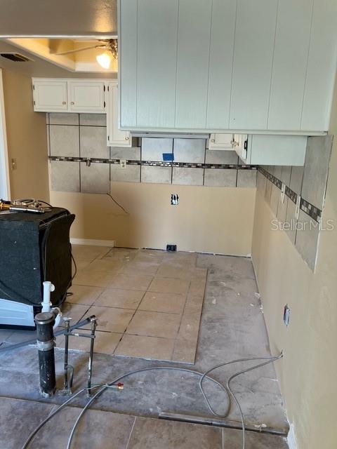 listing main picture