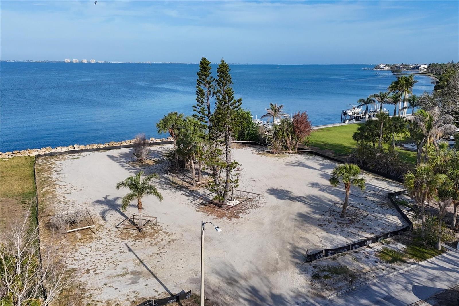 listing main picture