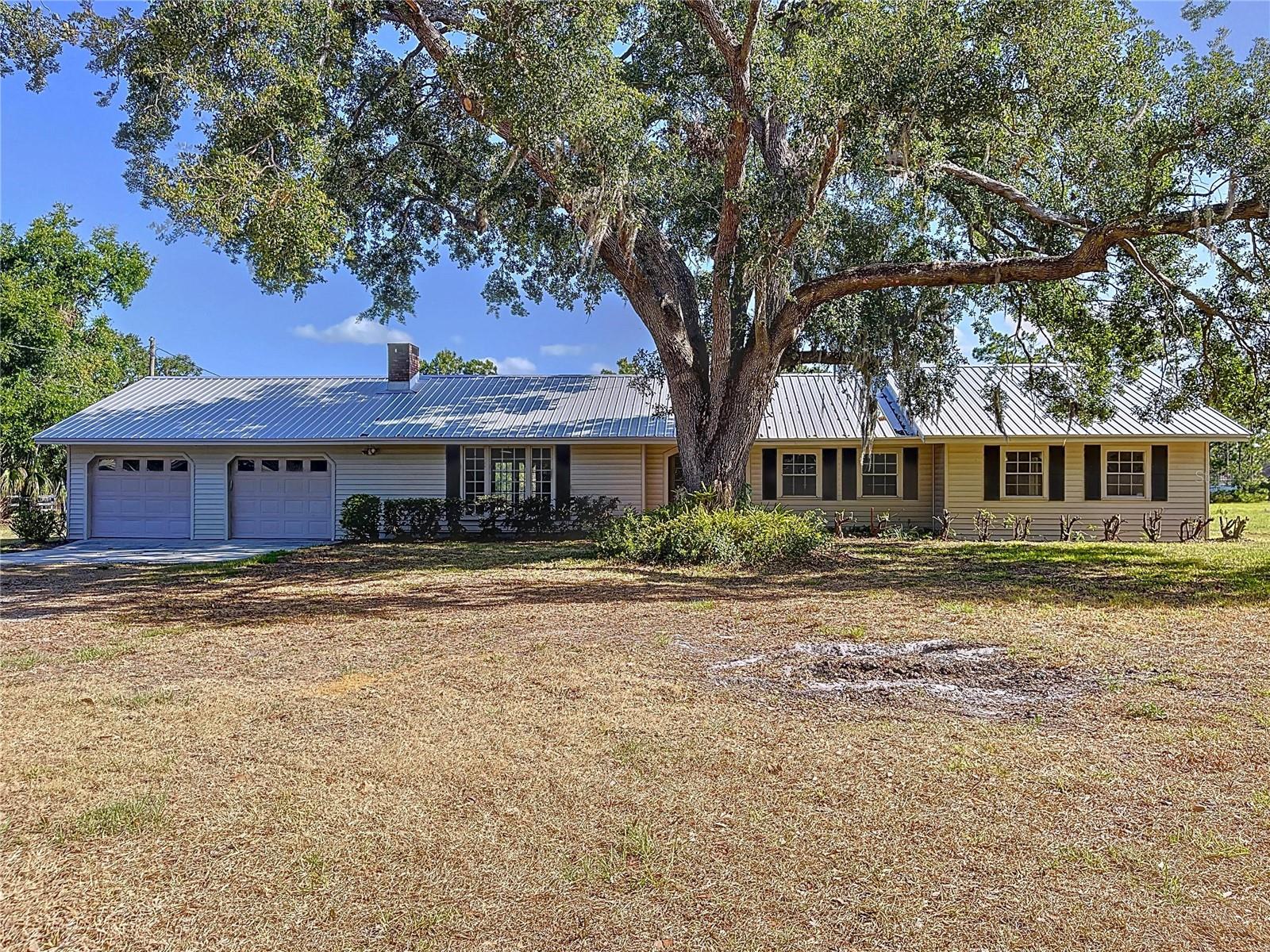 listing main picture