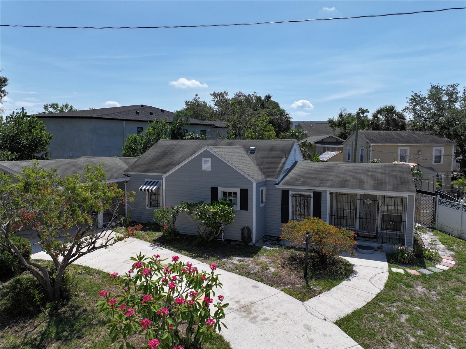 listing main picture
