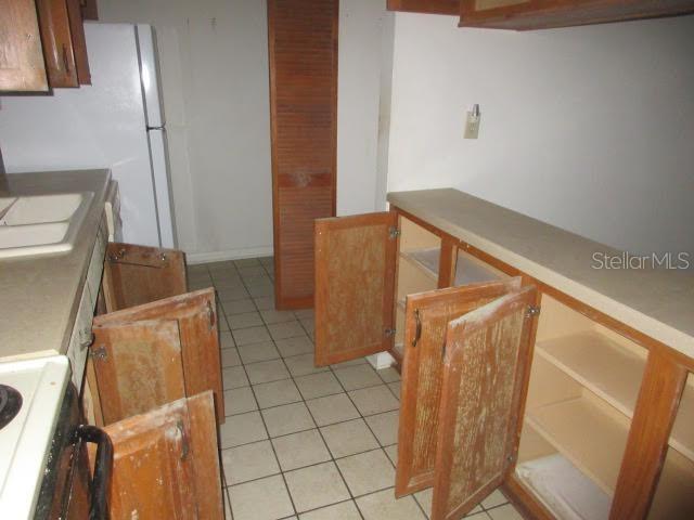 listing main picture