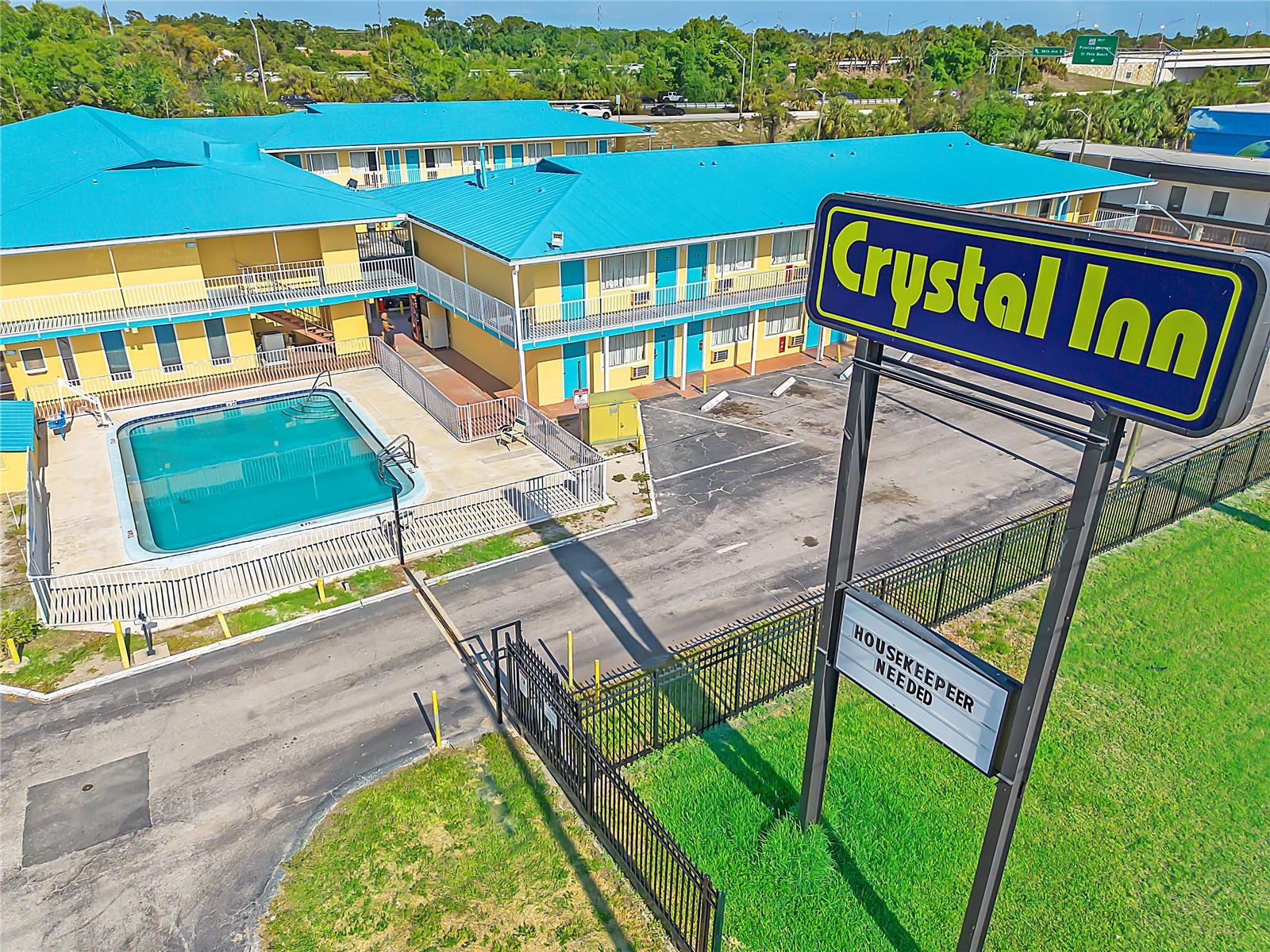 listing main picture