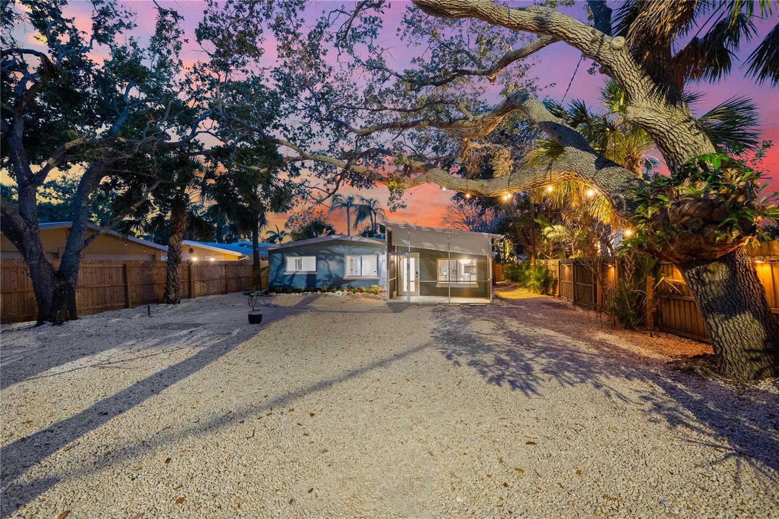 listing main picture