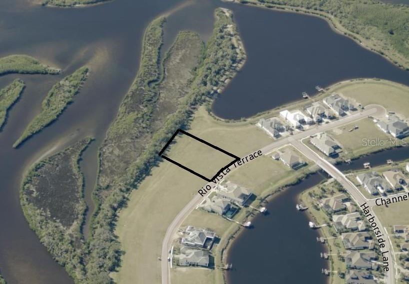 listing main picture