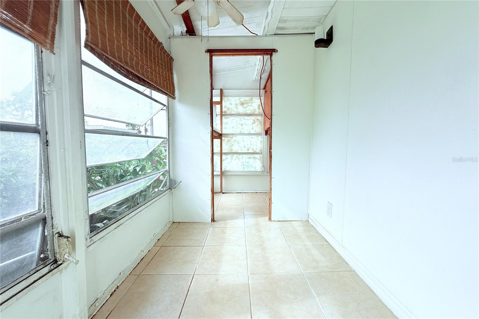 listing main picture