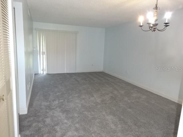listing main picture