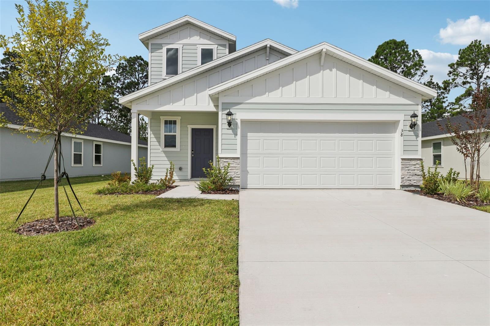 listing main picture