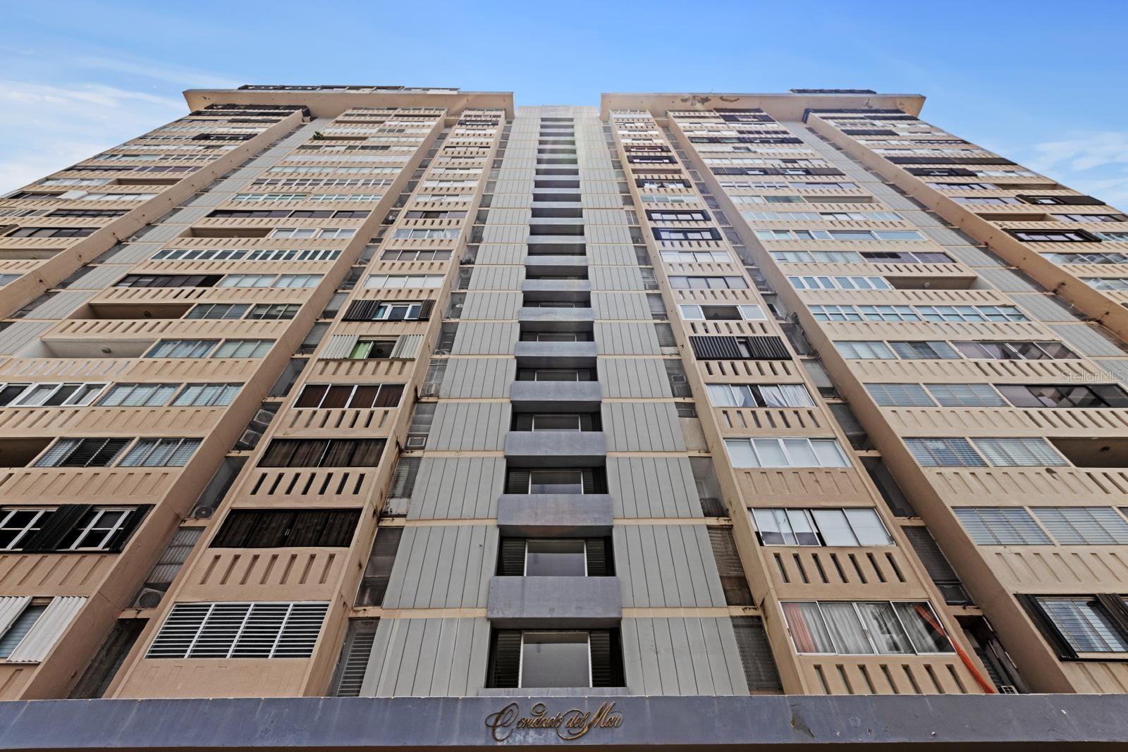 listing main picture