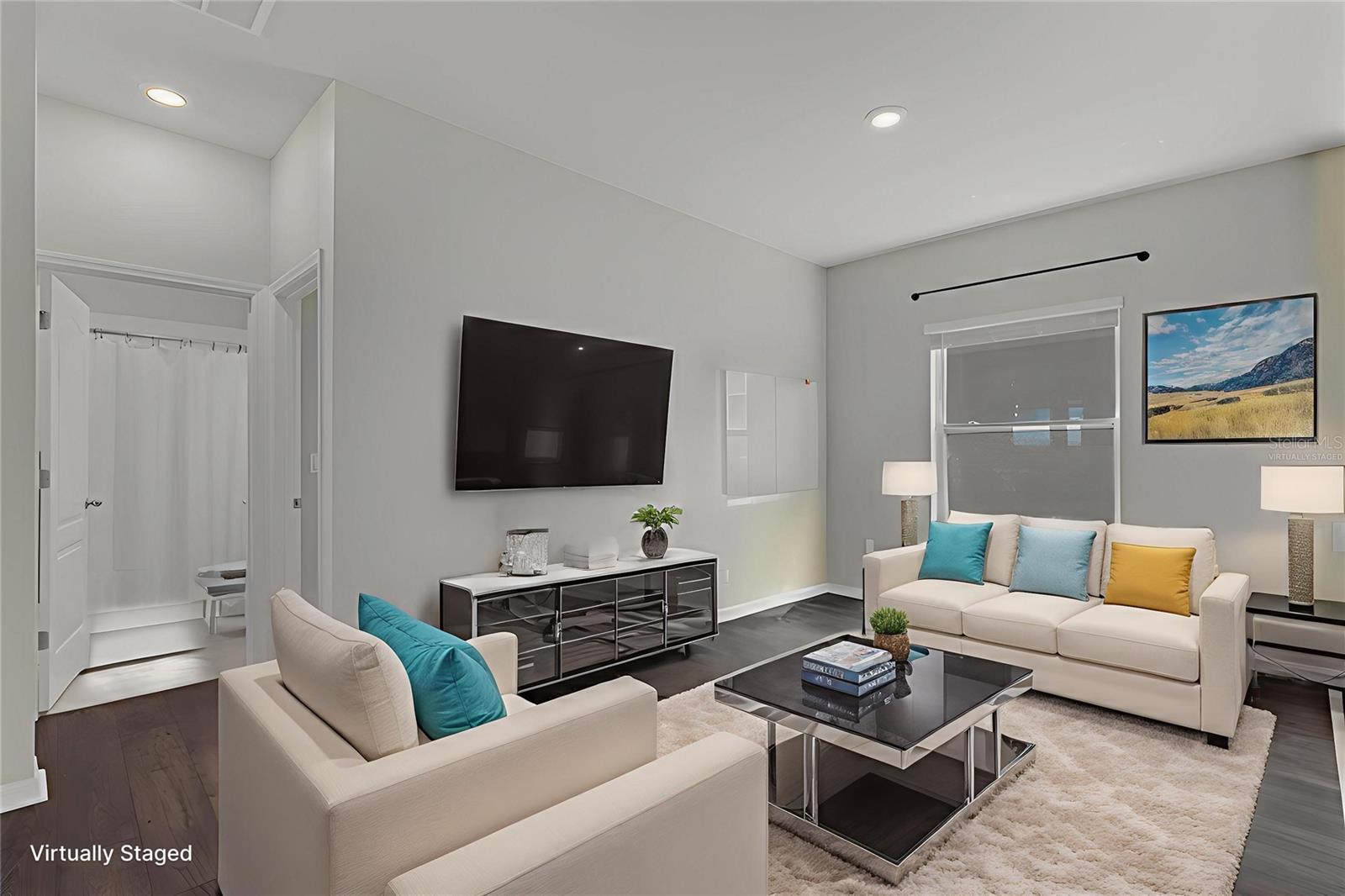 listing main picture