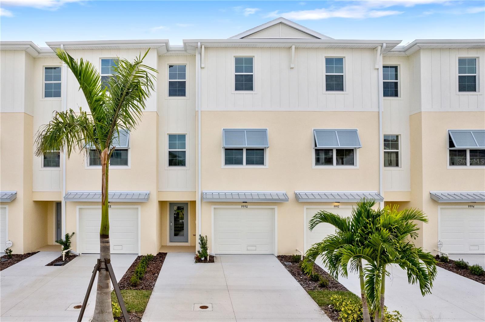 listing main picture