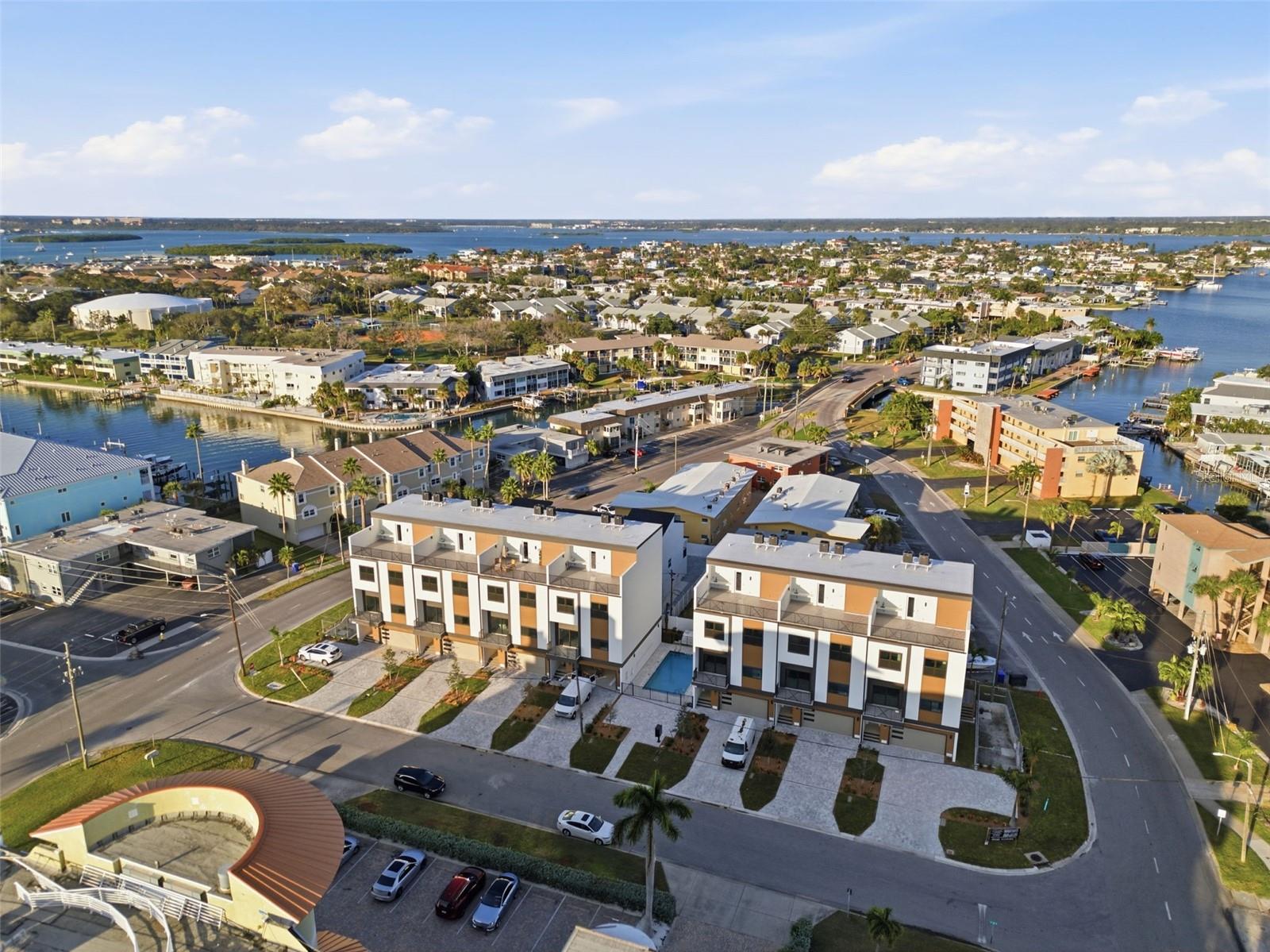 listing main picture