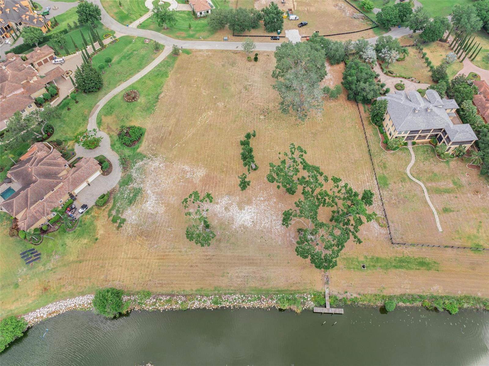 listing main picture