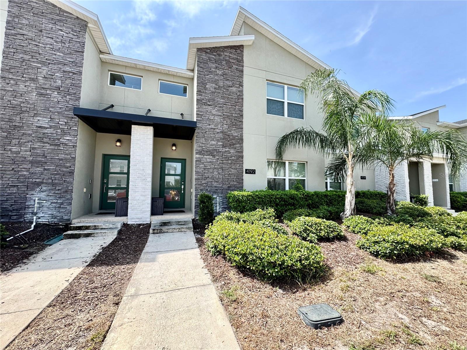 listing main picture