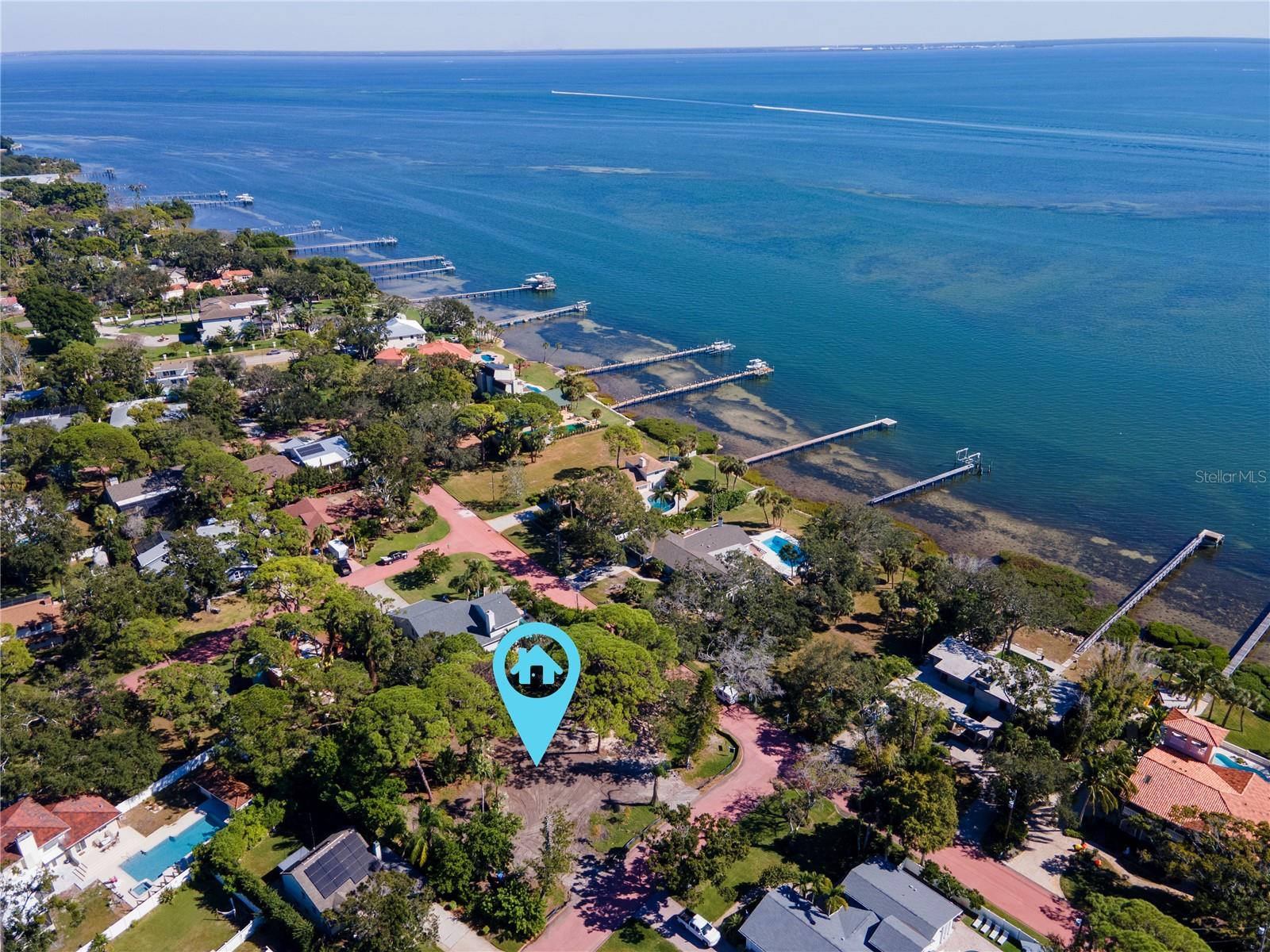 listing main picture