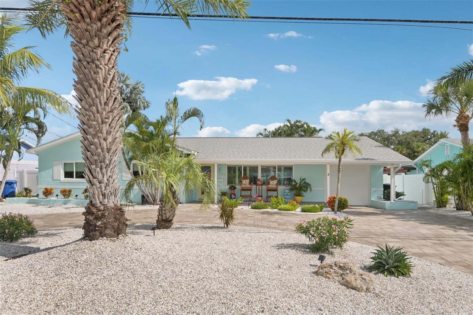 listing main picture