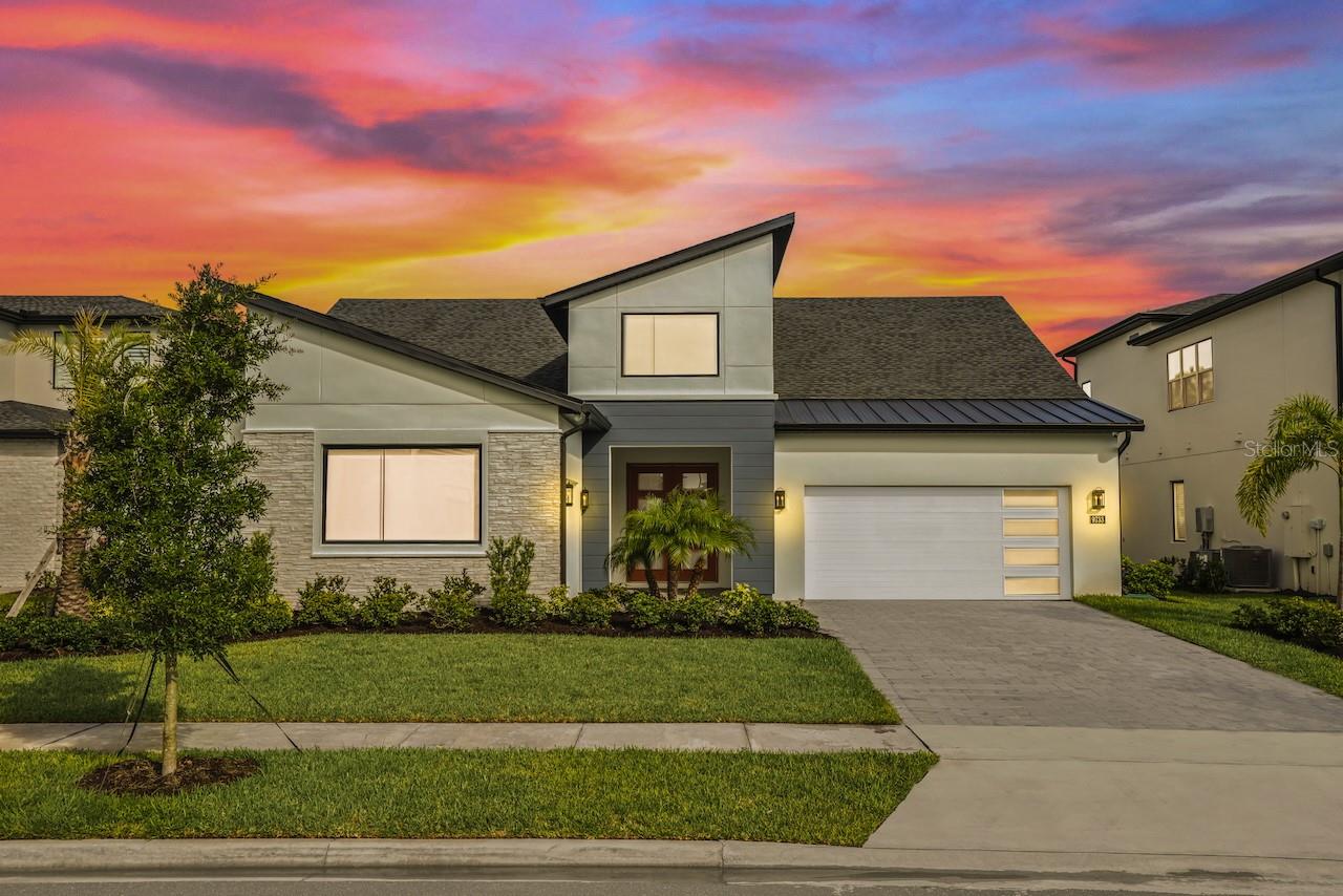 listing main picture