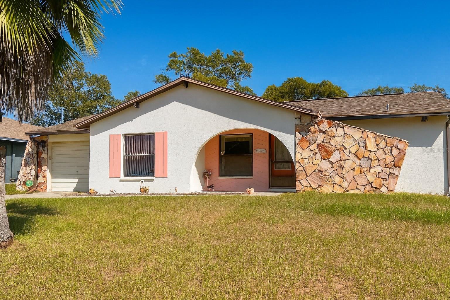 listing main picture