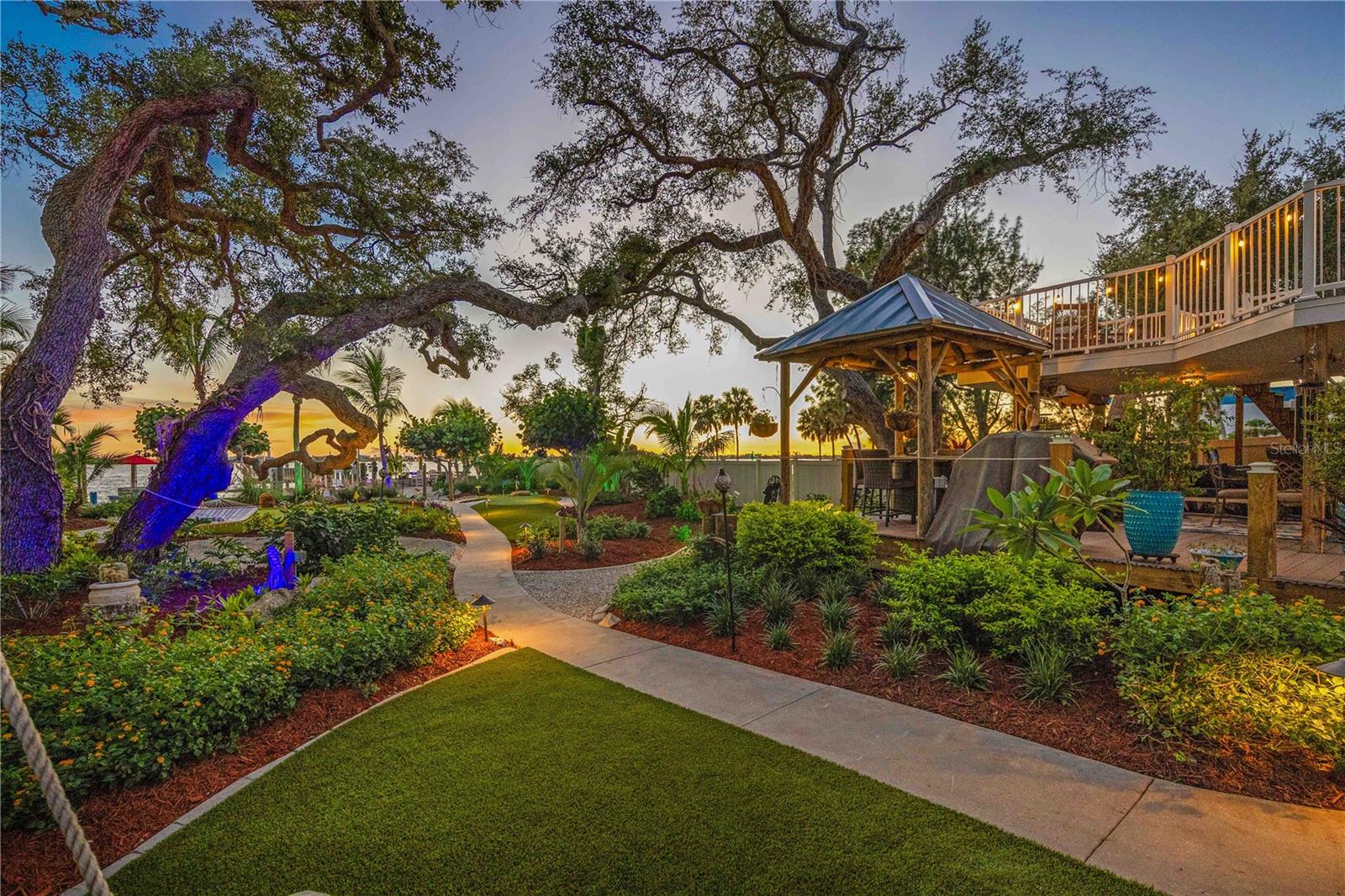 listing main picture