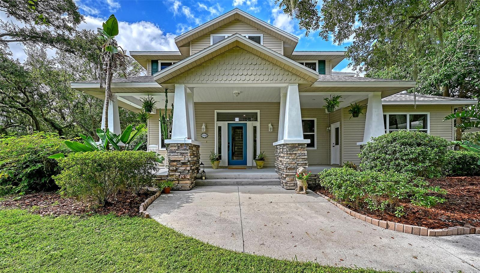 listing main picture