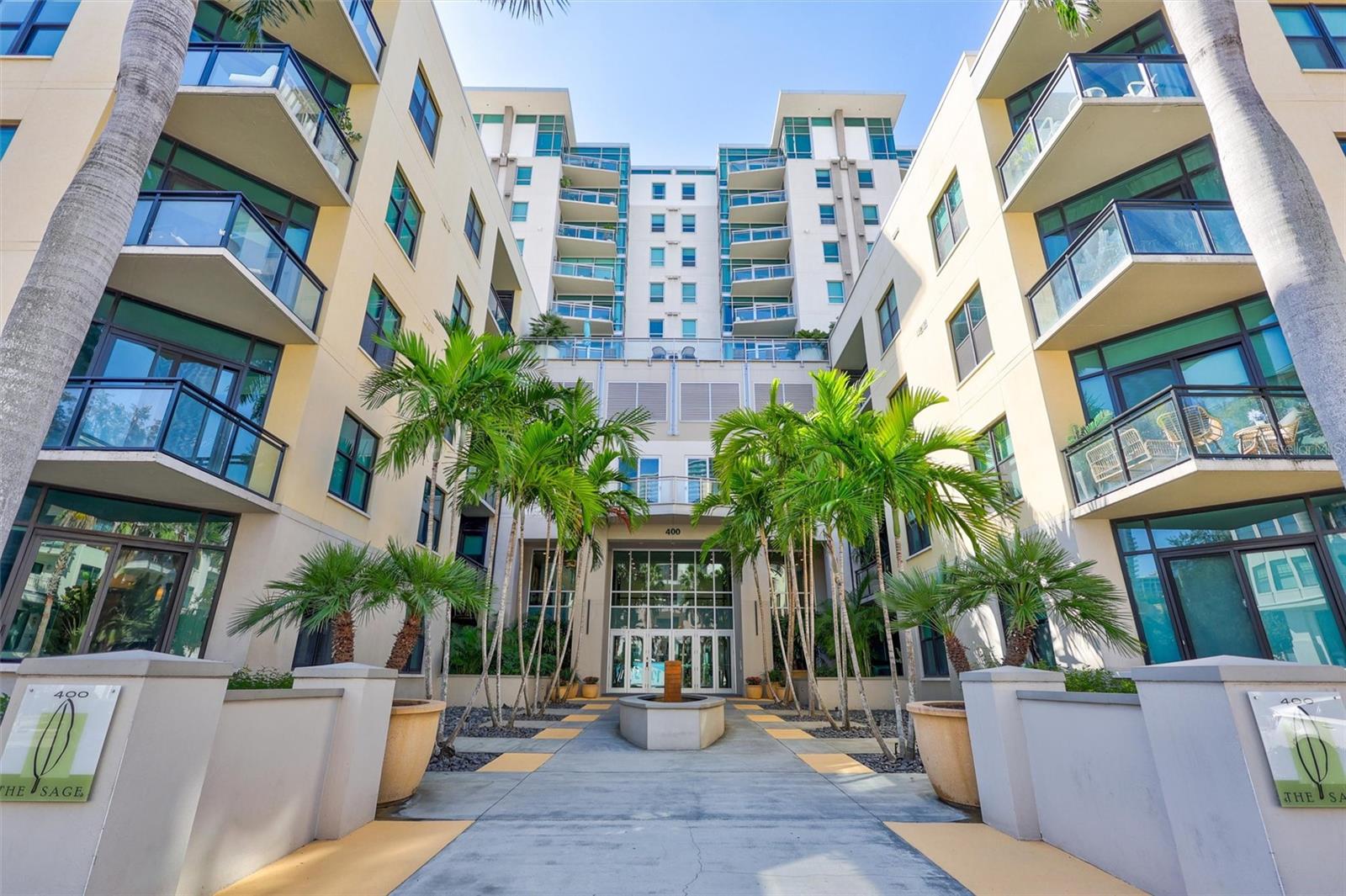 listing main picture