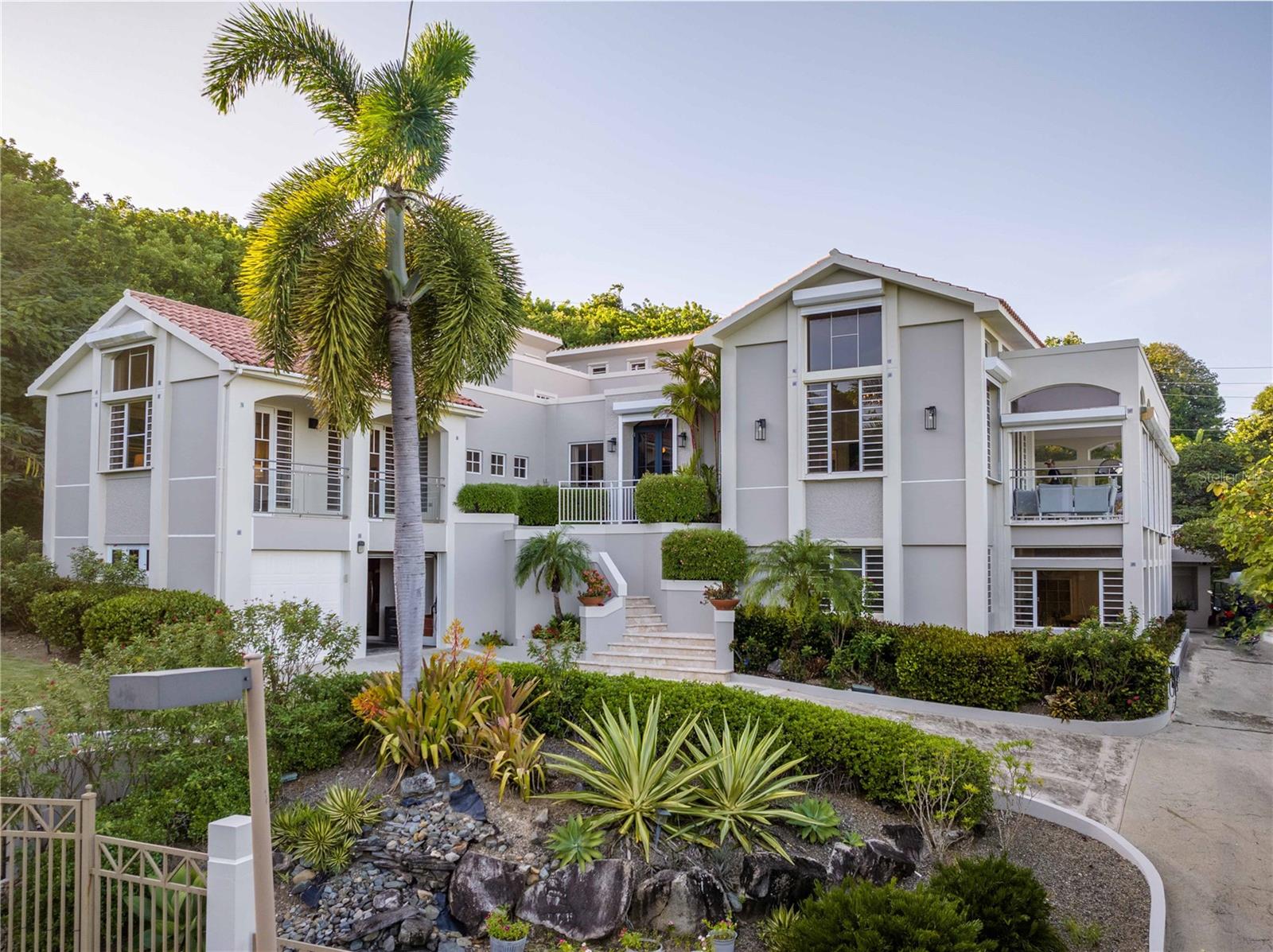 listing main picture