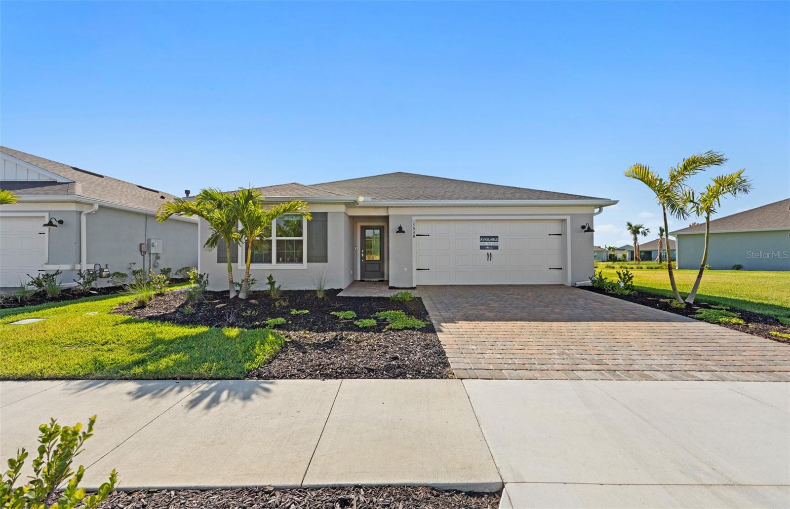 listing main picture