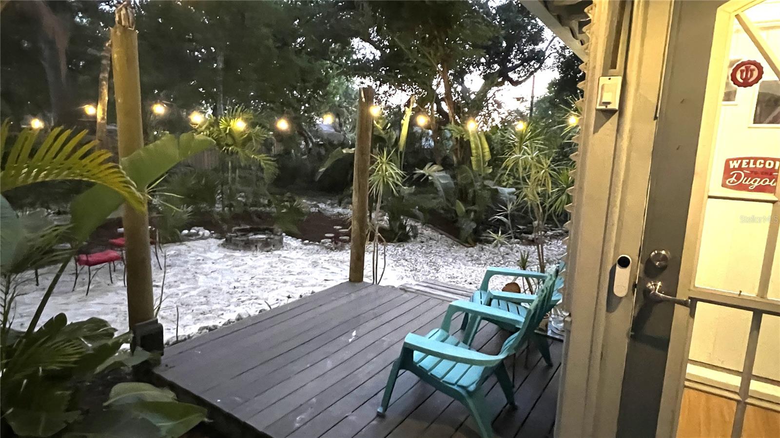 listing main picture