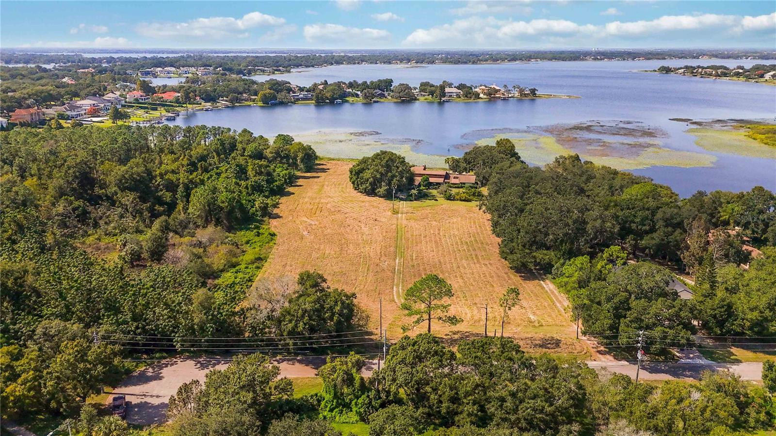 listing main picture