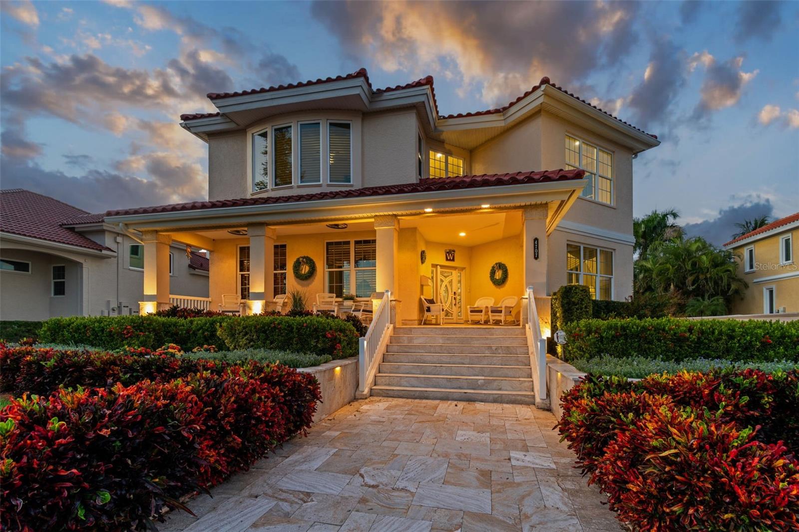 listing main picture