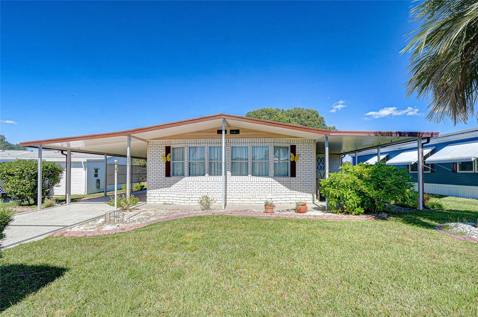 listing main picture