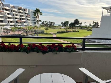 listing main picture