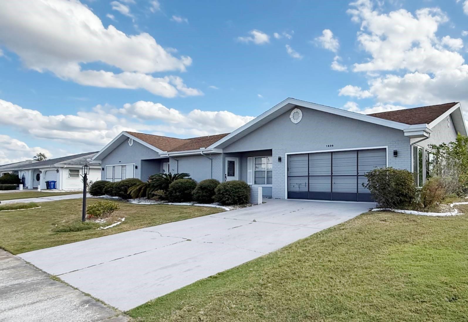 listing main picture