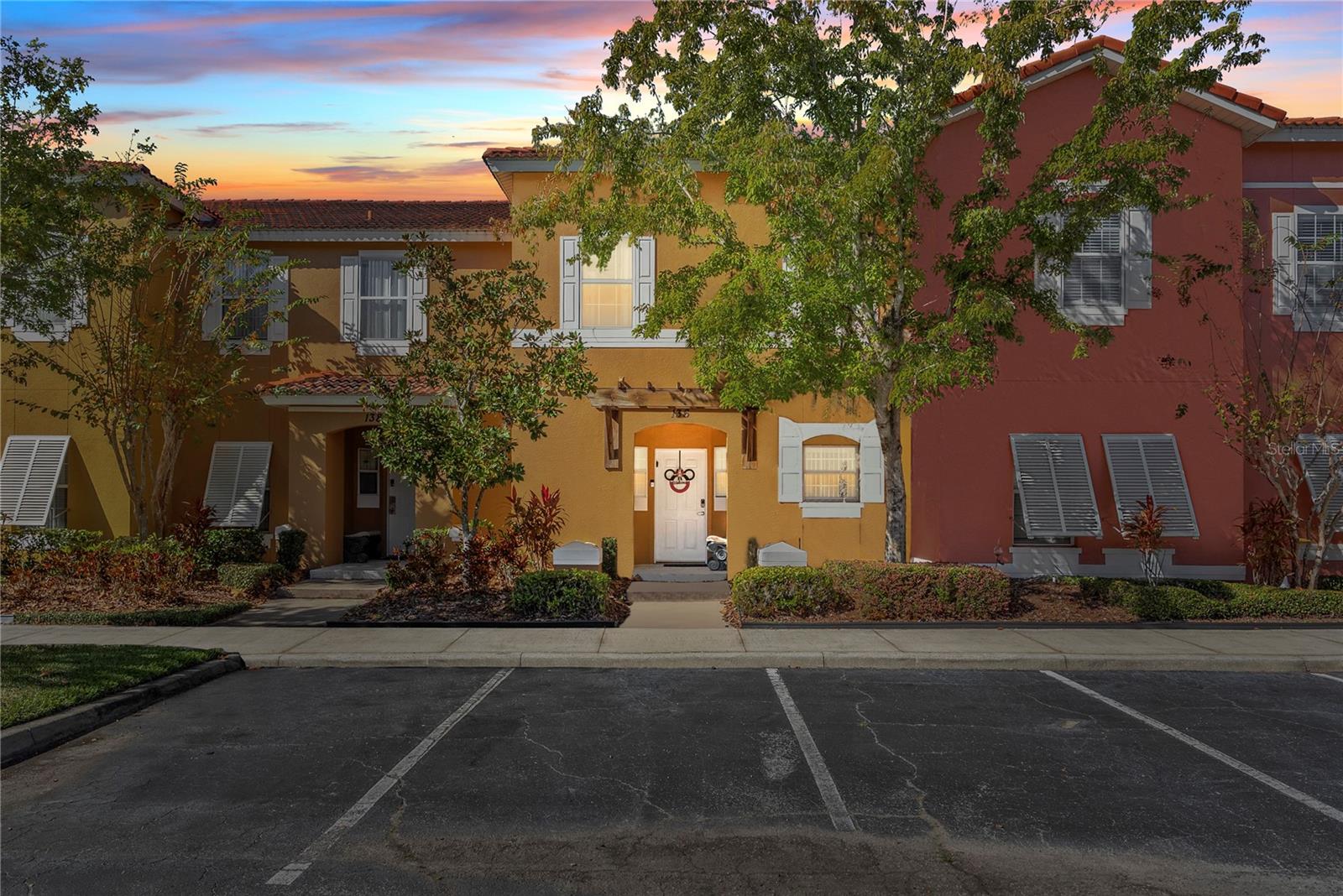 listing main picture