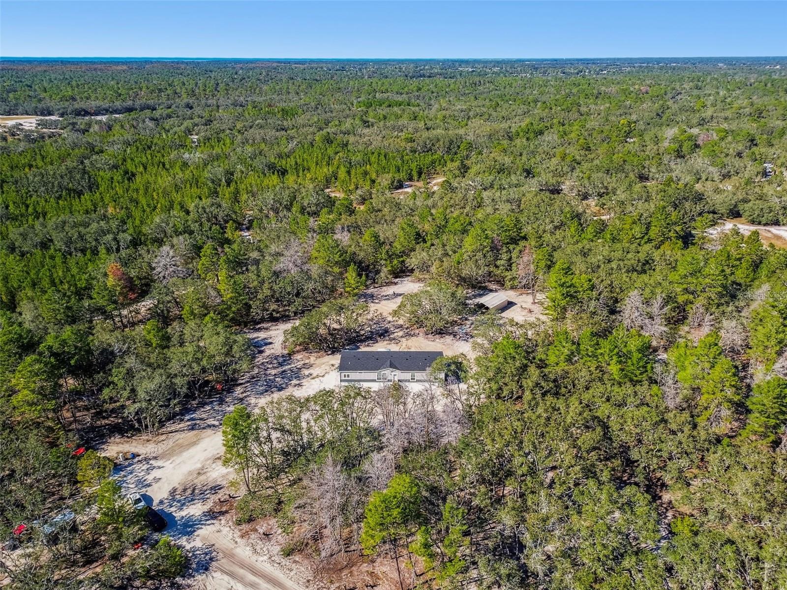 listing main picture