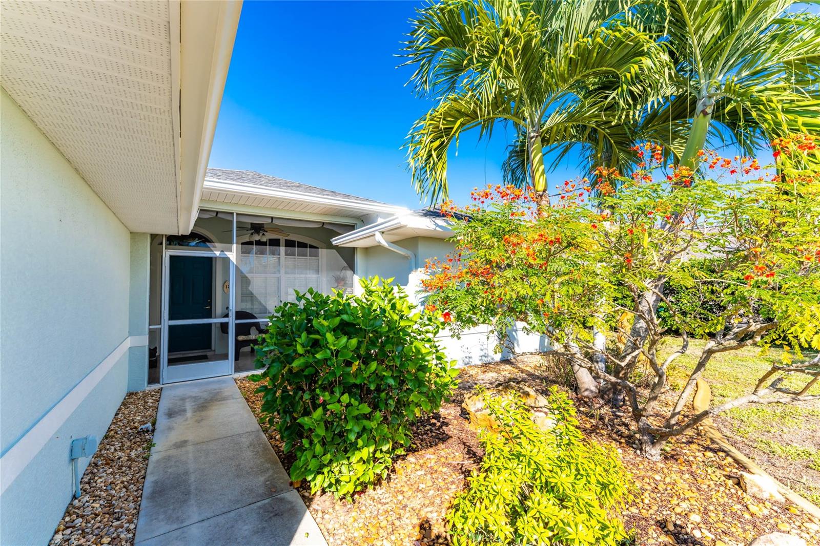 listing main picture