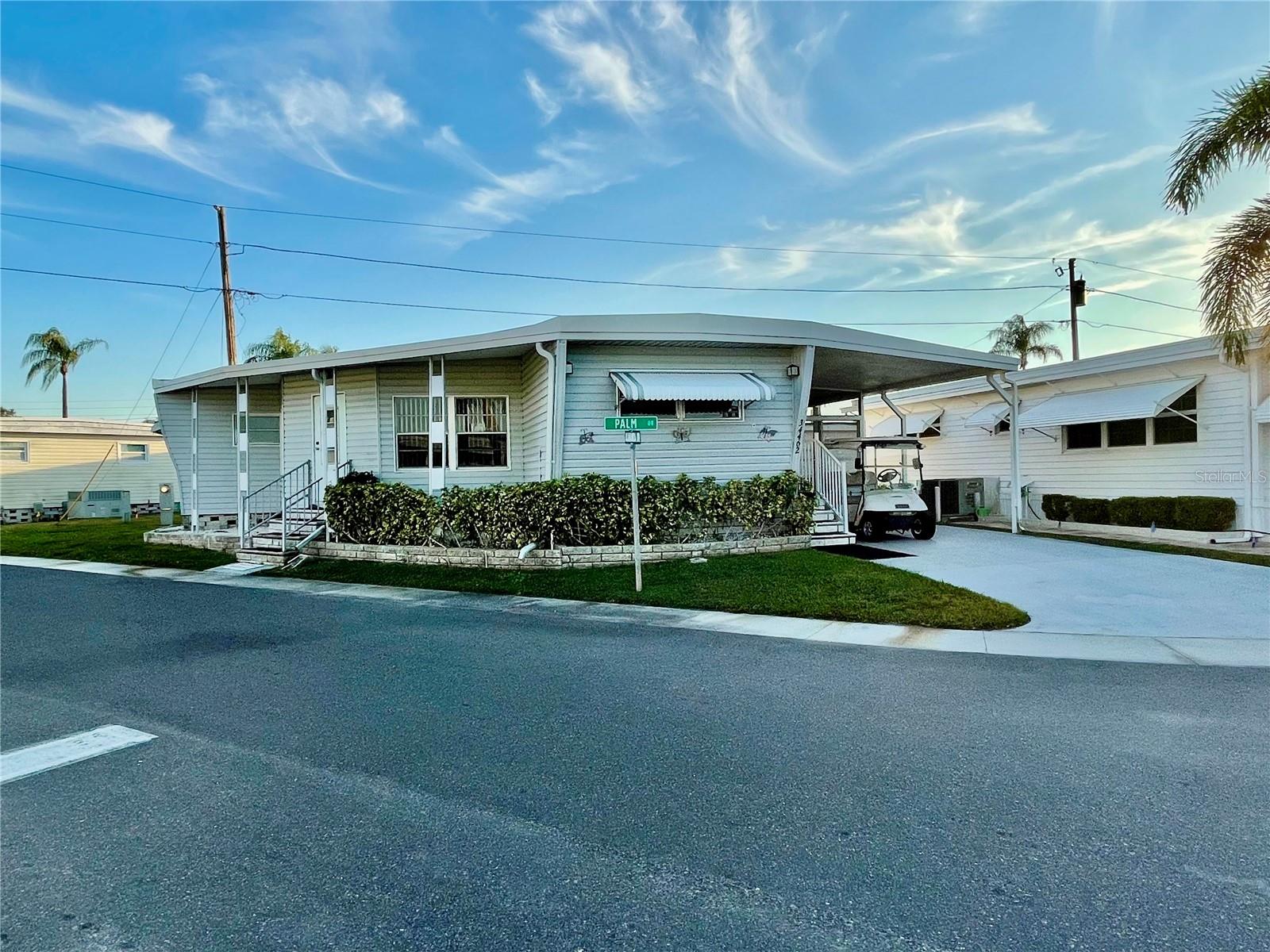 listing main picture