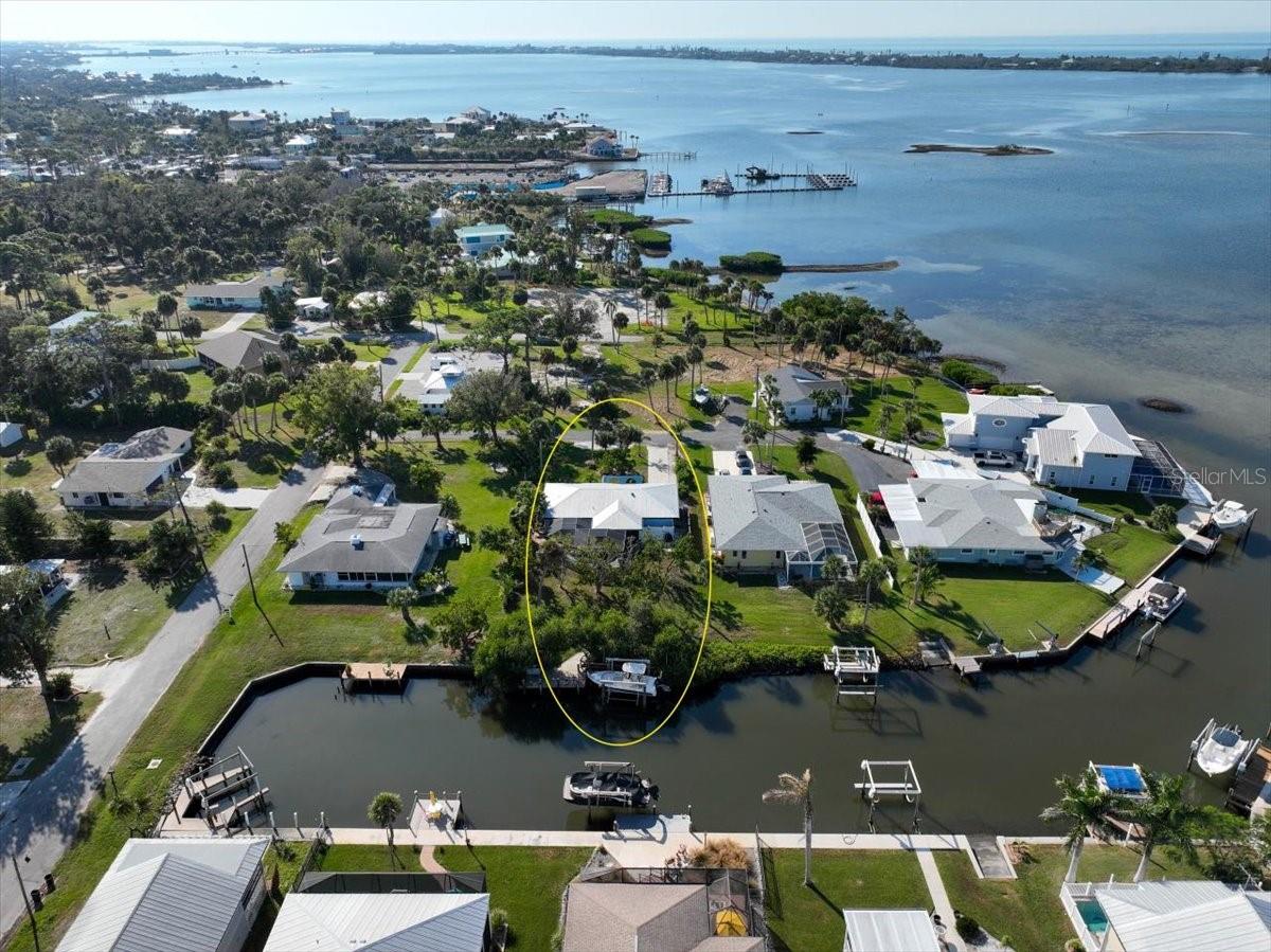 listing main picture