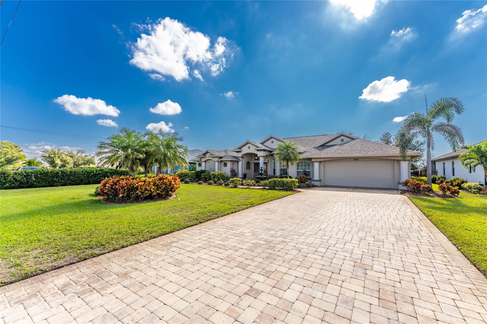 listing main picture