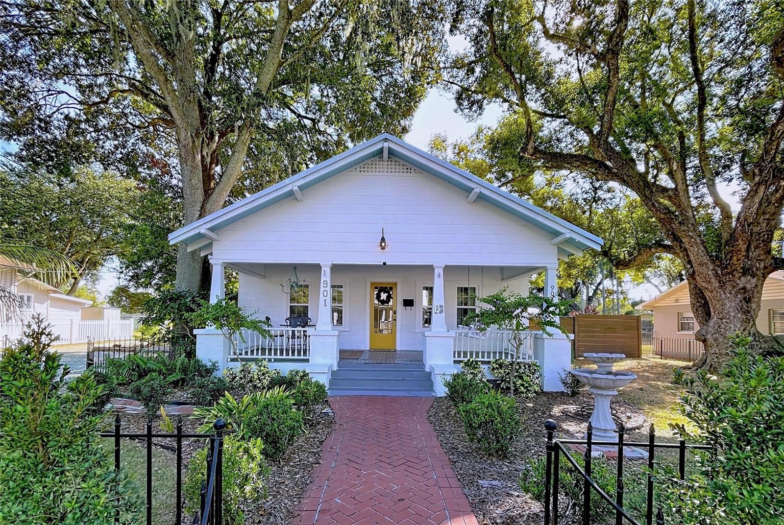 listing main picture