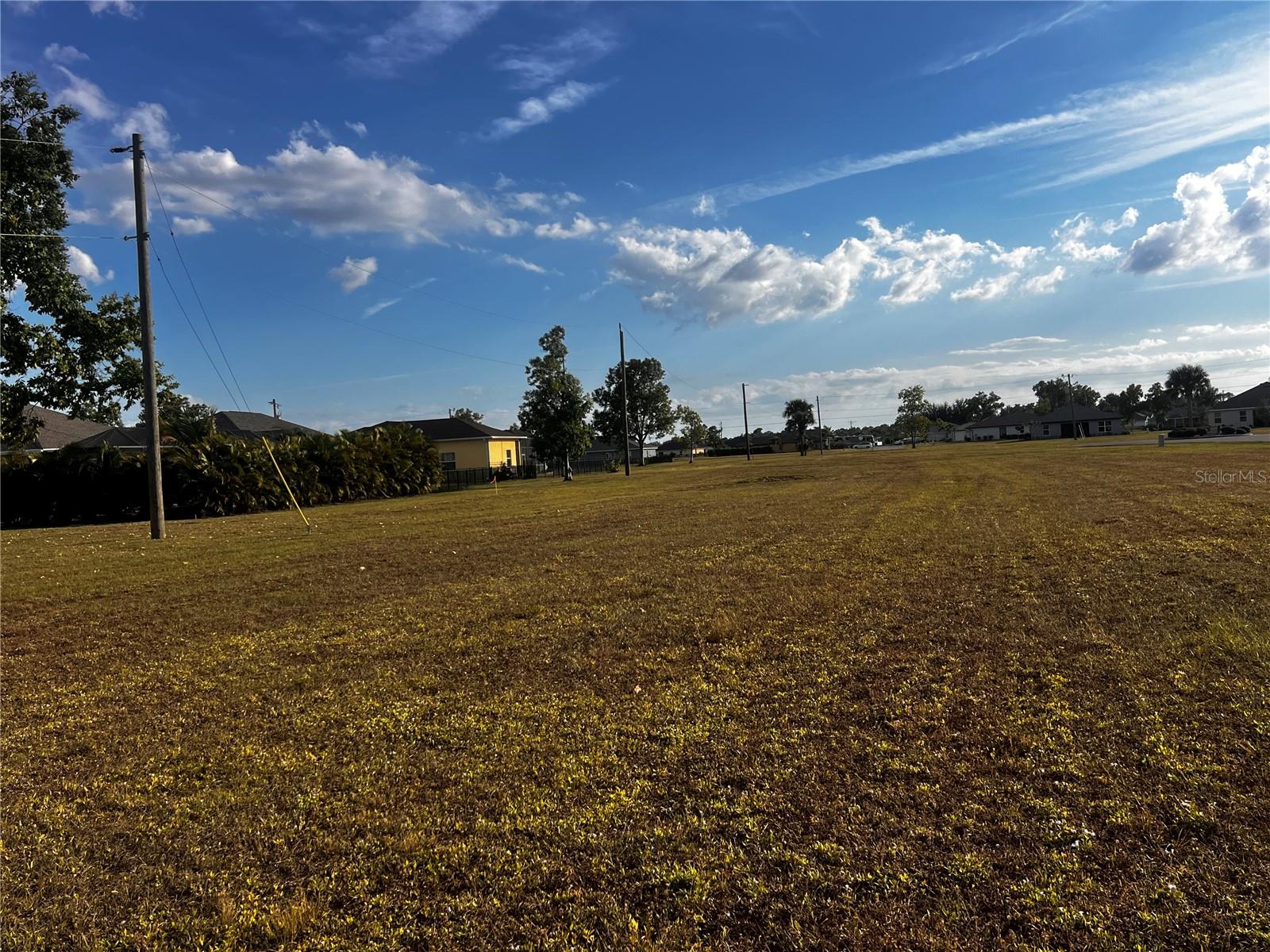 listing main picture