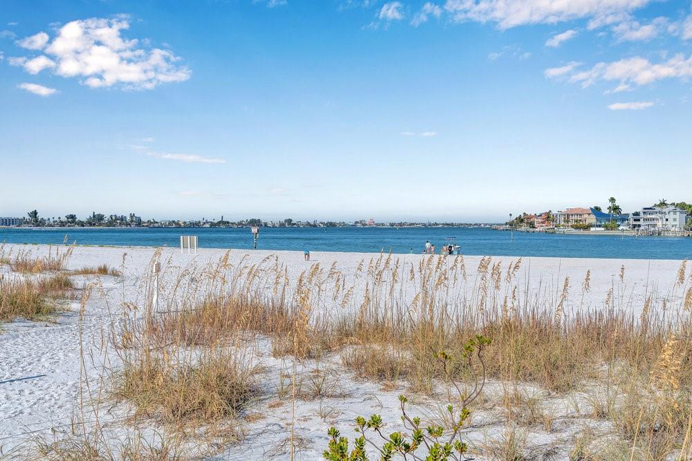 listing main picture