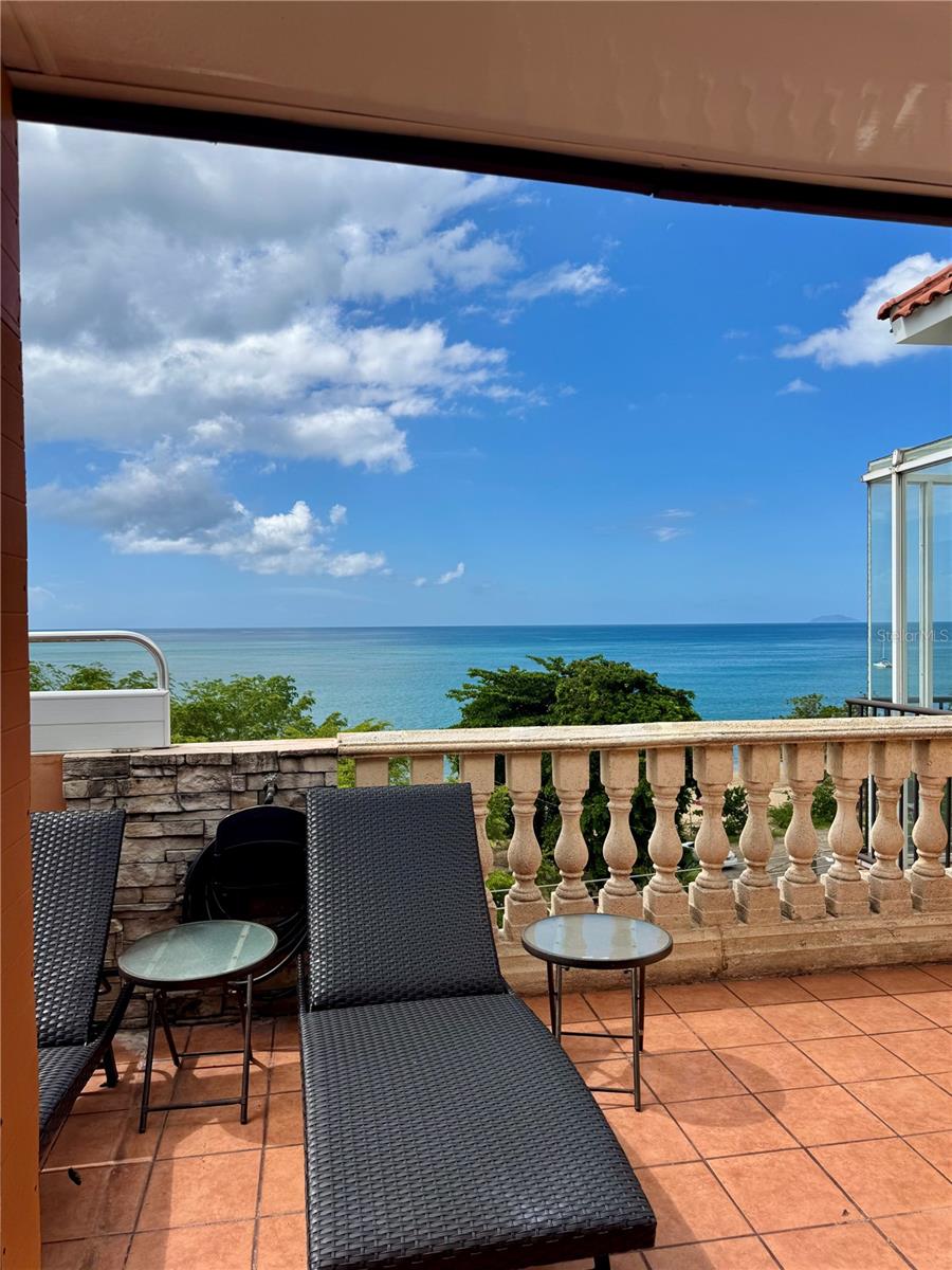 listing main picture