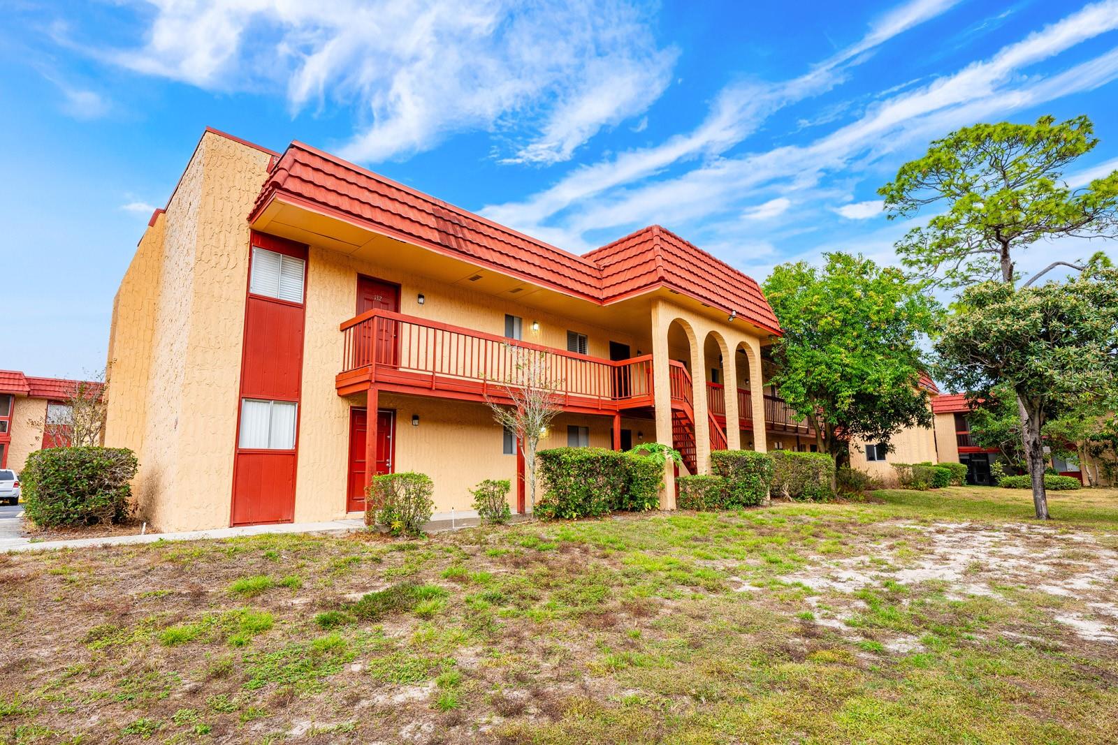 listing main picture