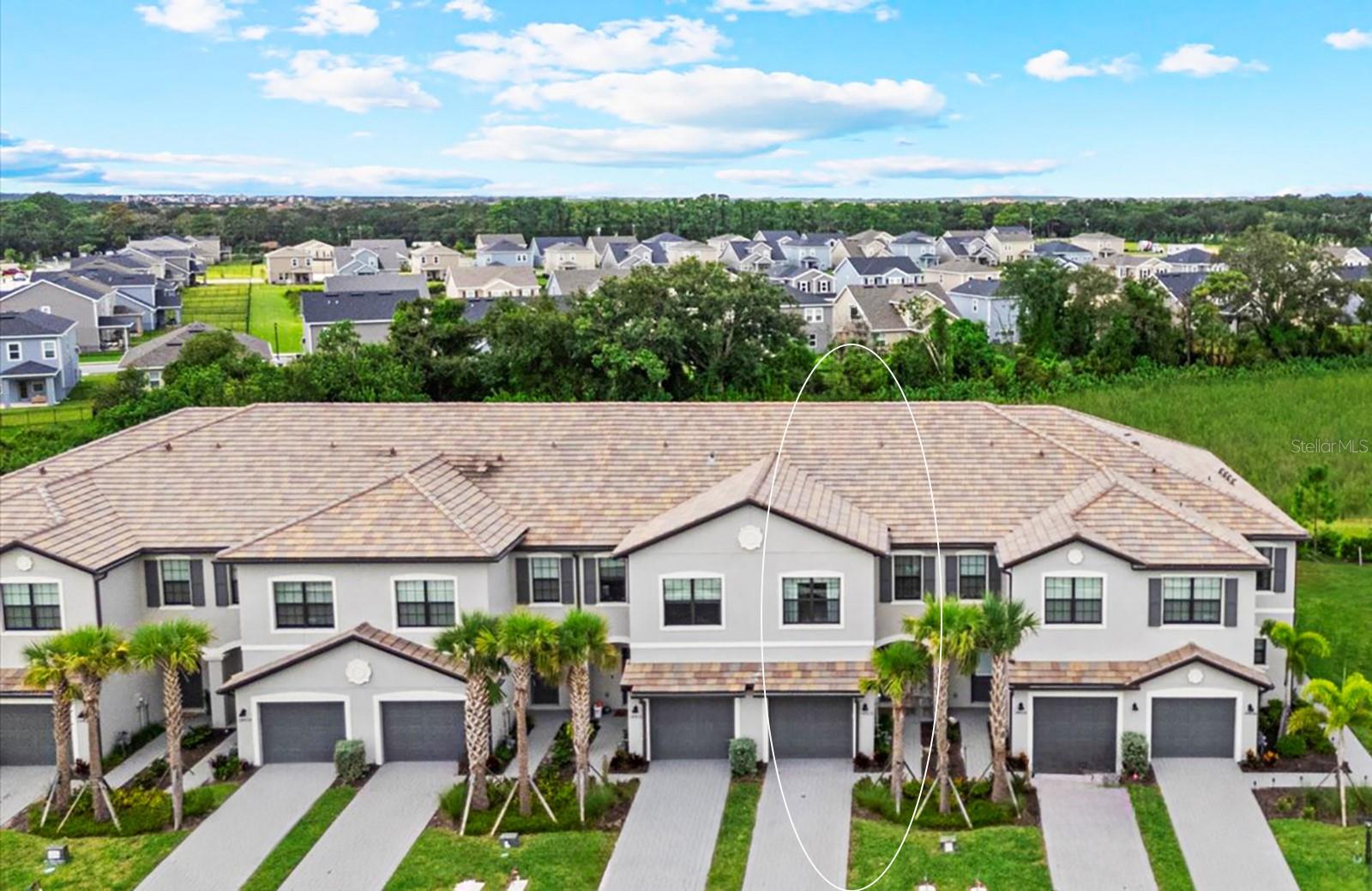 listing main picture