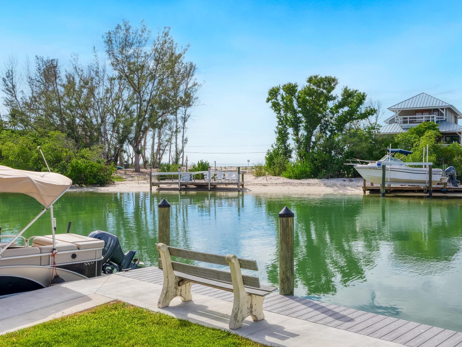 listing main picture